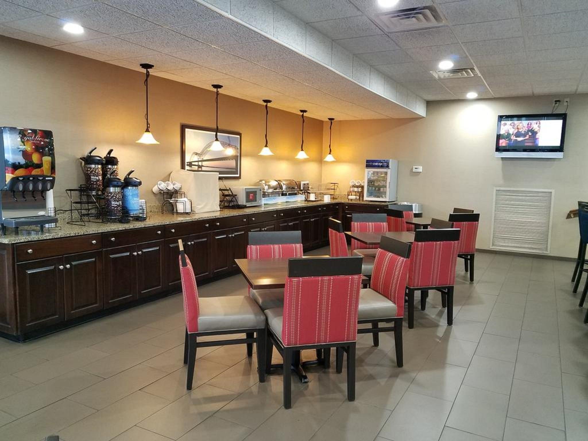 Comfort Inn Memphis Downtown Экстерьер фото