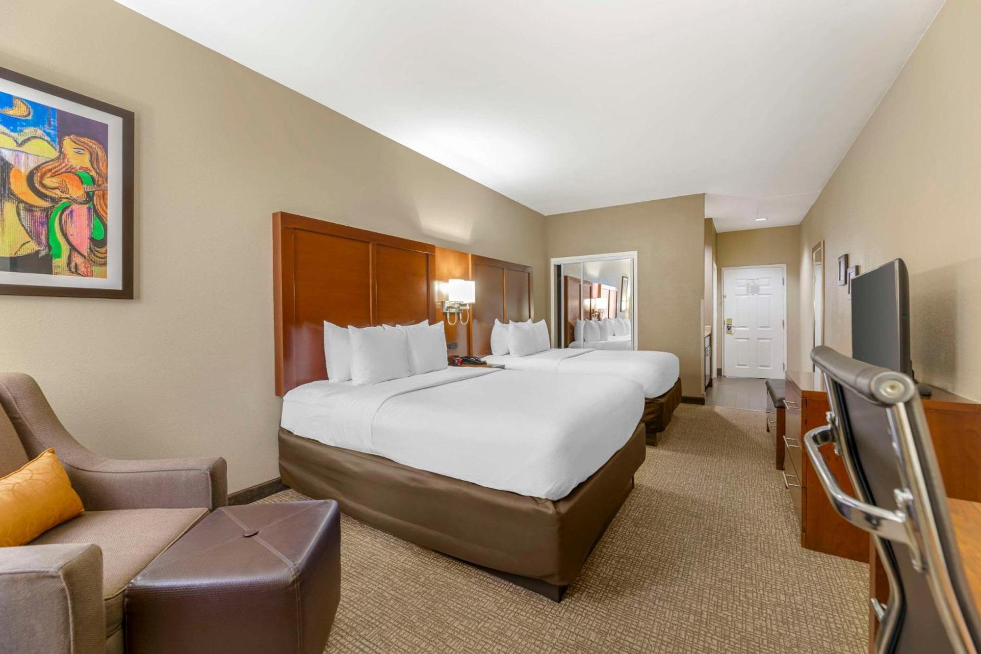 Comfort Inn Memphis Downtown Экстерьер фото