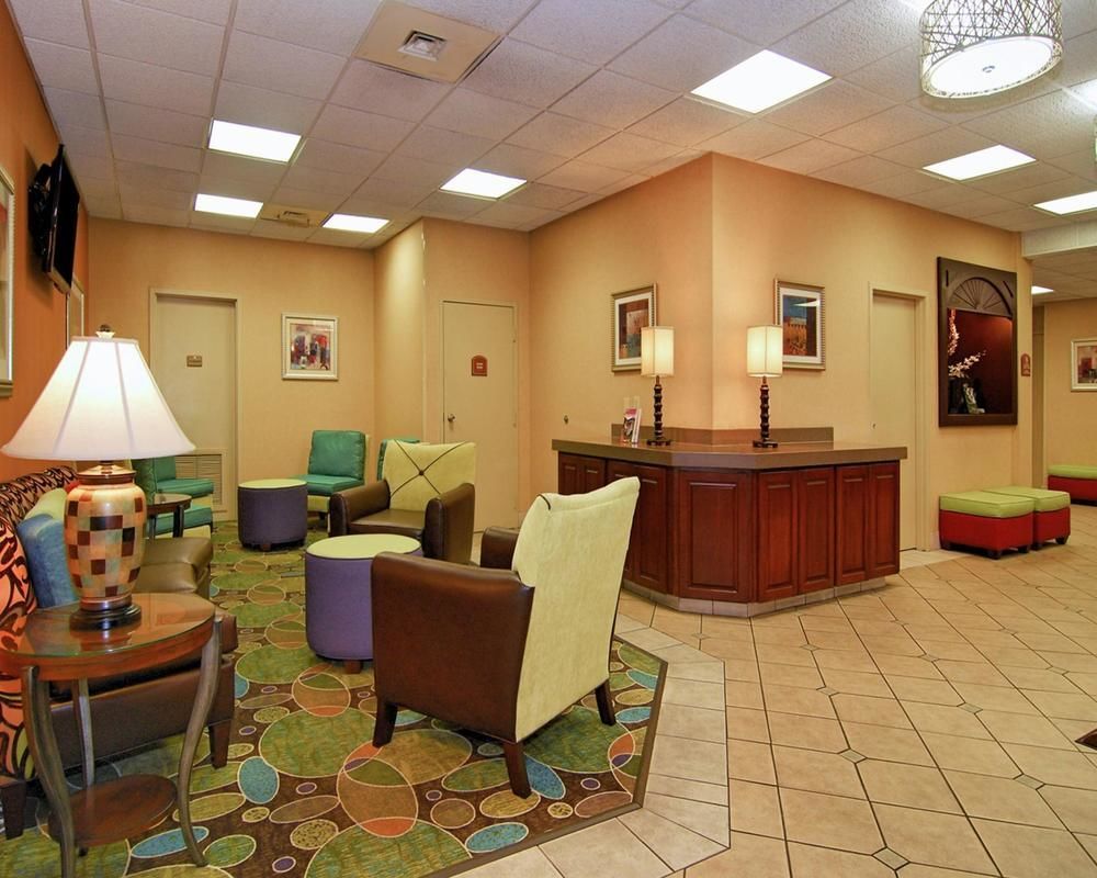 Comfort Inn Memphis Downtown Экстерьер фото